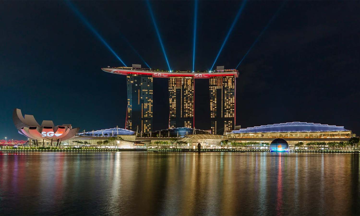 DELUXE DXP Commercial